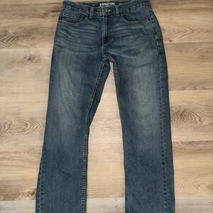 Signature by Levi Strauss Men’s Straight Jeans - Dark Blue Wash